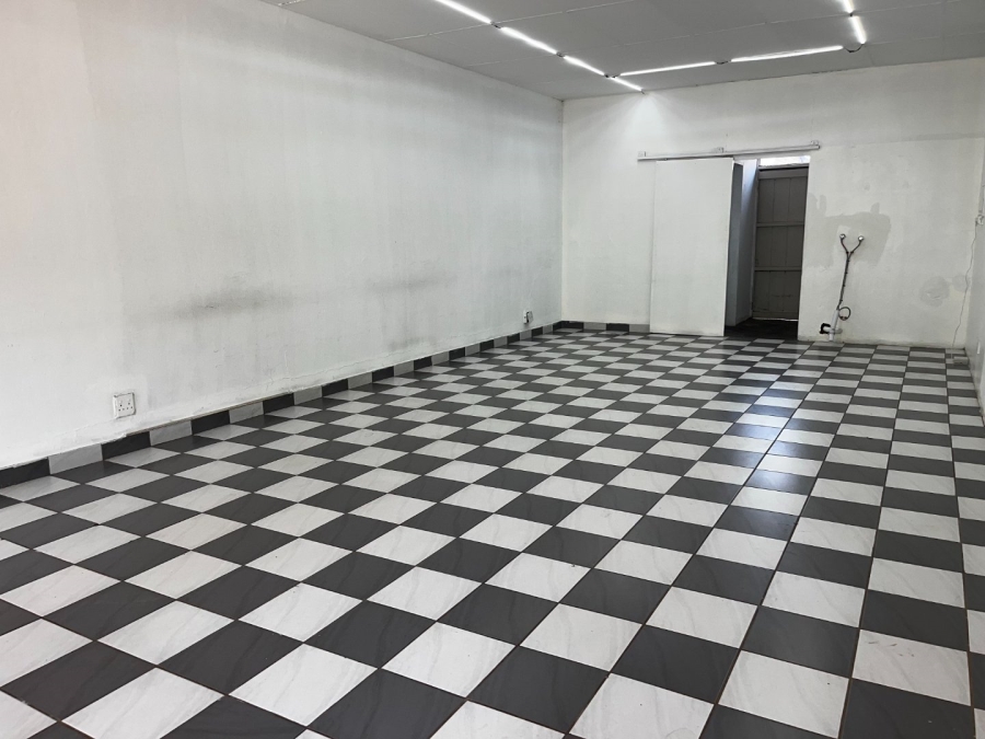 To Let commercial Property for Rent in Schoemansville North West